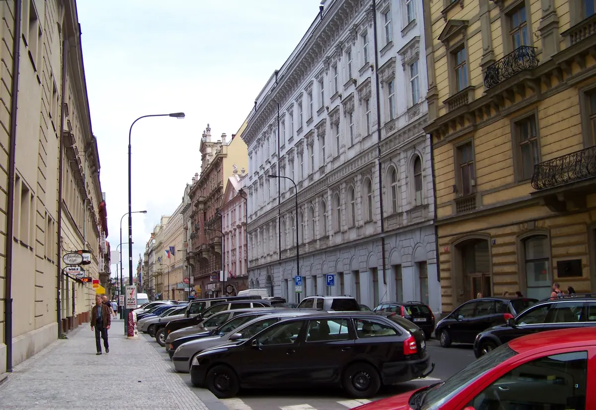 Kampus Hybernská