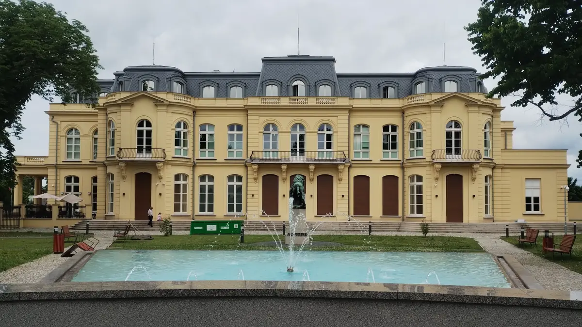 Petschkova vila - Muzeum literatury (PNP)