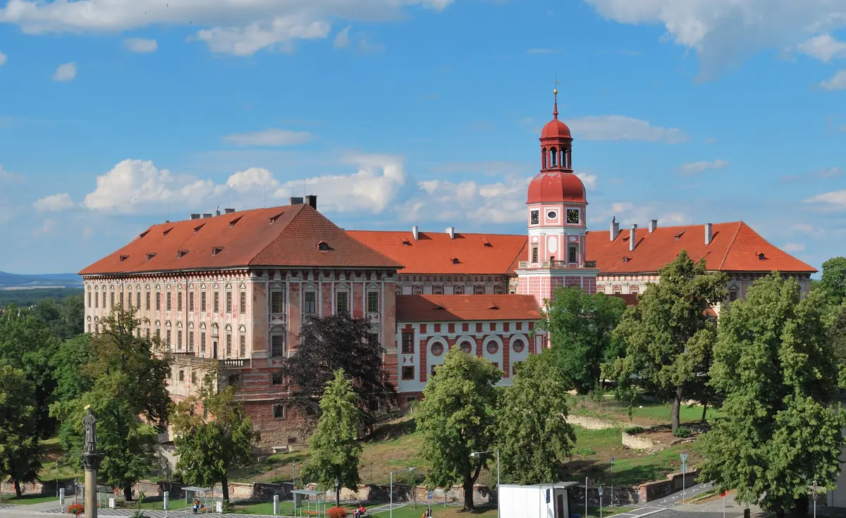 Galerie moderního umění Roudnice nad Labem