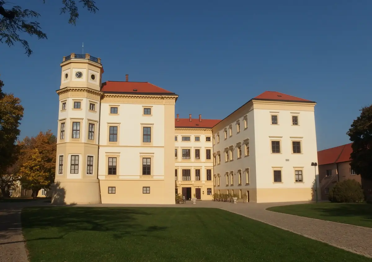Národní ústav lidové kultury