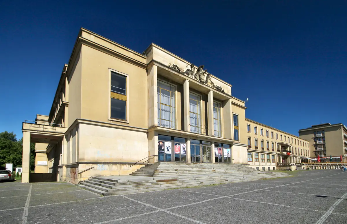 Divadlo A. Dvořáka