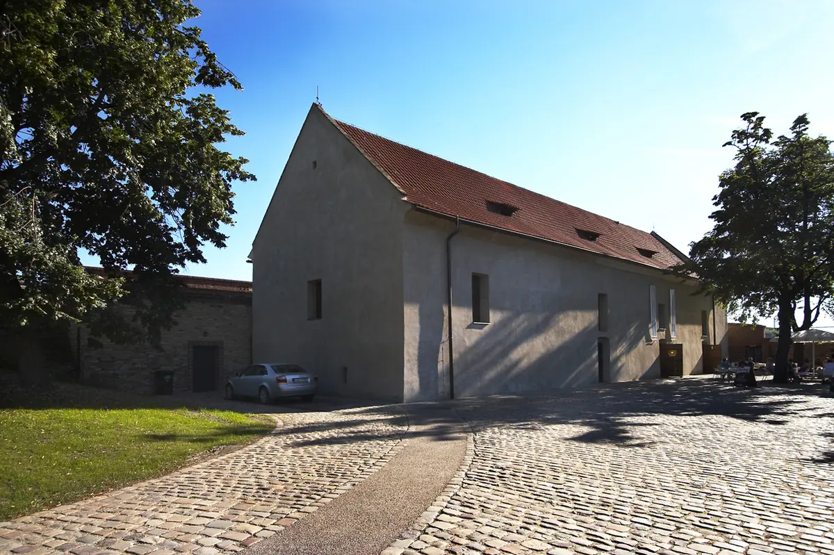 Vyšehrad - Staré purkrabství