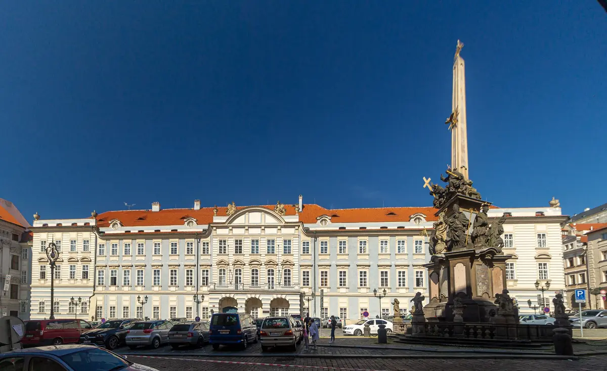 Lichtenštejnský palác (Malostranské nám.)